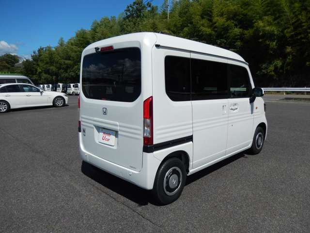Honda N-VAN 9