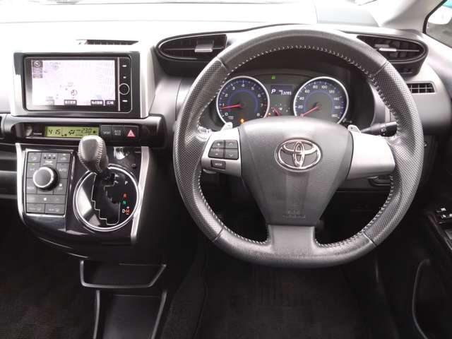 Toyota Wish 11