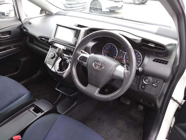 Toyota Wish 12