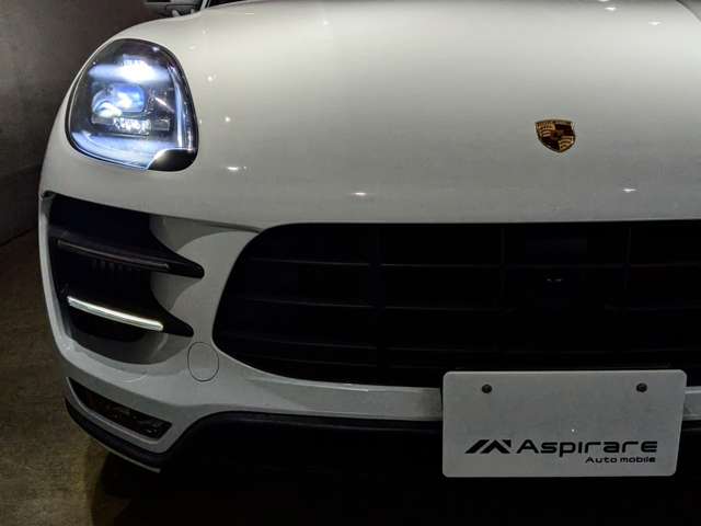 Porsche Macan 6