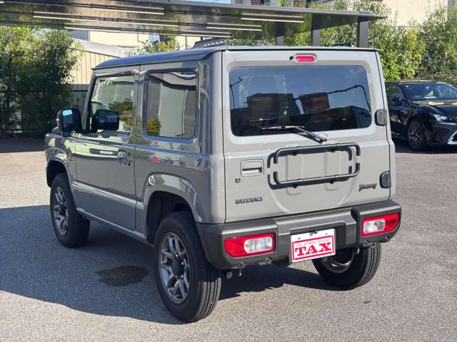 Suzuki Jimny 8