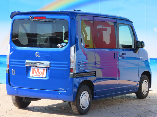 Honda N-VAN 8