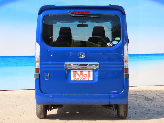Honda N-VAN 9