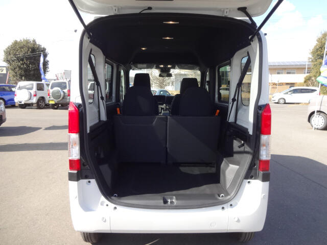 Honda N-VAN 6