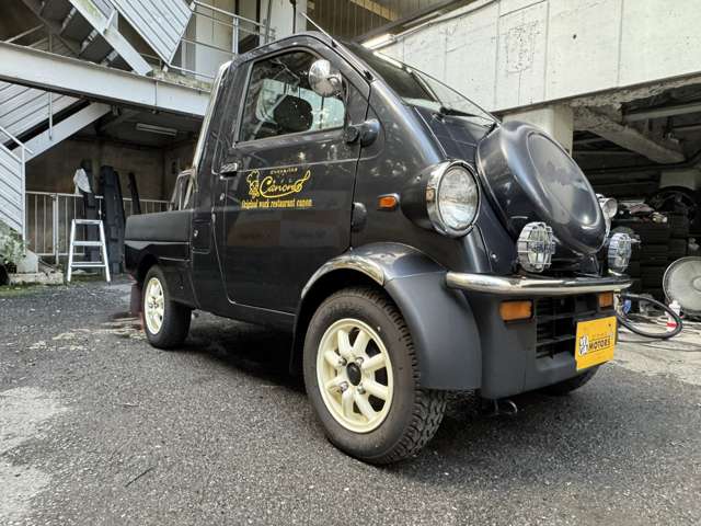 Daihatsu Midget II 6