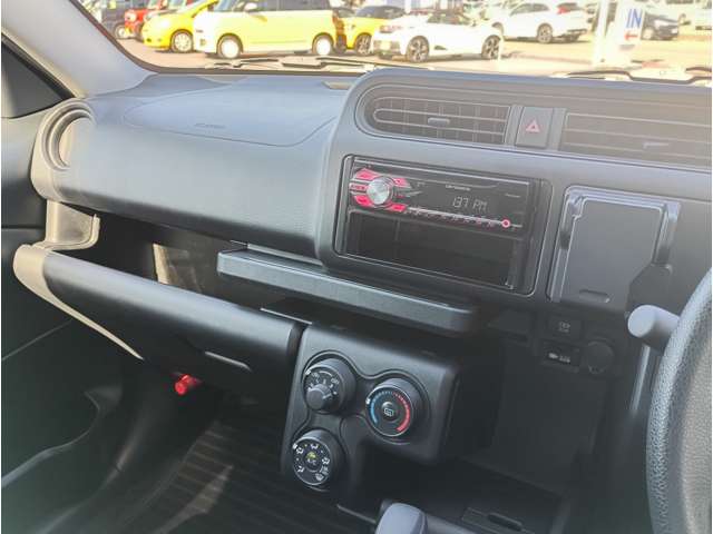 Toyota Probox Van 11