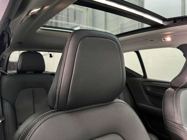 Volvo XC40 9