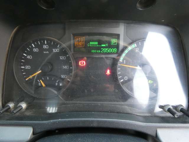Mitsubishi Fuso Canter 13