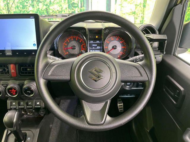 Suzuki Jimny 11