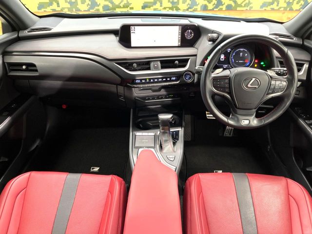 Lexus UX 2
