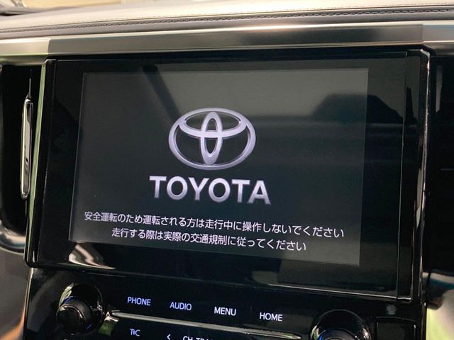 Toyota Alphard 5