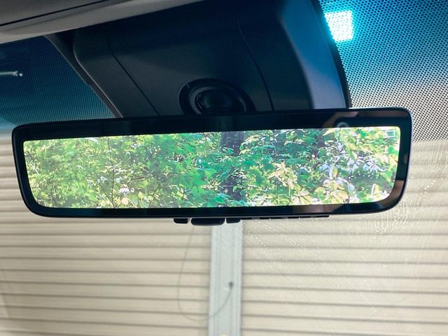 Toyota Alphard 7