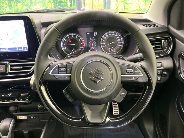 Suzuki Fronx 8