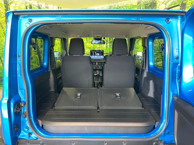 Suzuki Jimny Sierra 10