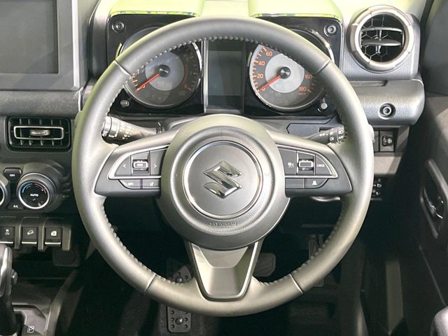 Suzuki Jimny Nomade 11