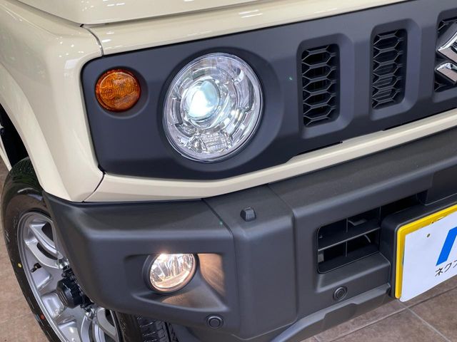 Suzuki Jimny 12