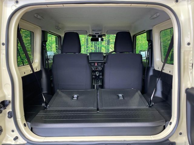 Suzuki Jimny 10