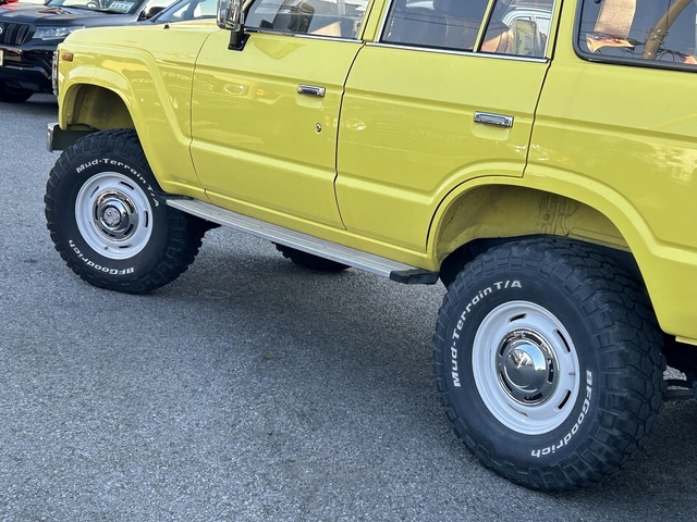 Toyota Land Cruiser 60 6