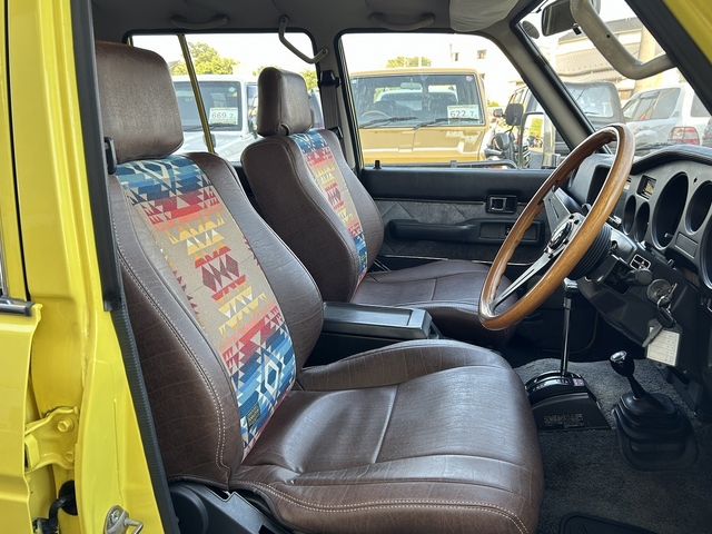 Toyota Land Cruiser 60 7