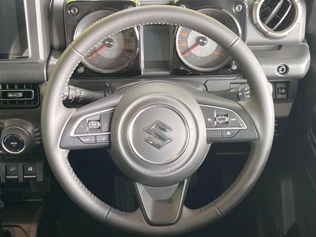 Suzuki Jimny Nomade 11