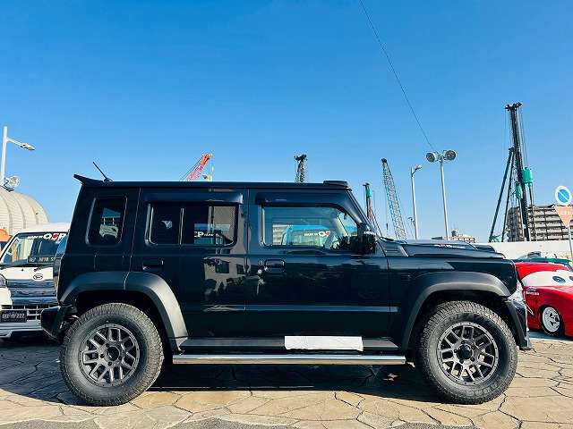 Suzuki Jimny Nomade 5