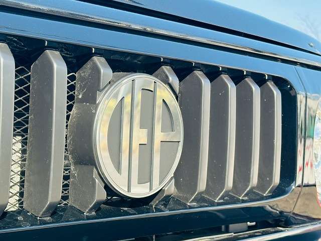 Suzuki Jimny Nomade 10