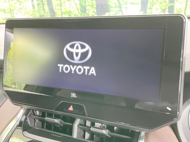 Toyota Harrier 4