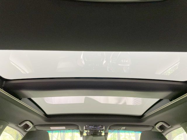 Toyota Harrier 6