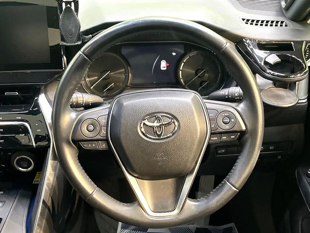 Toyota Harrier 11