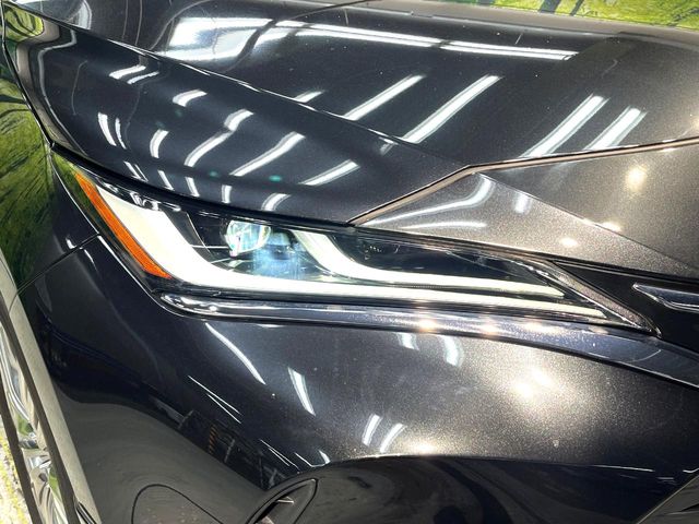 Toyota Harrier 12