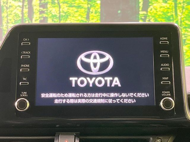 Toyota C-HR 4