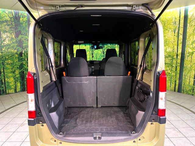 Honda N-VAN 10