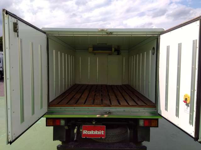 Mazda Bongo Truck 9