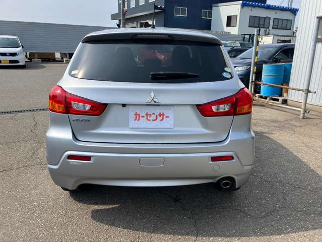 Mitsubishi RVR 6