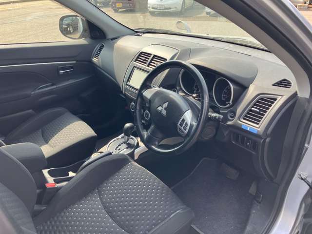 Mitsubishi RVR 10