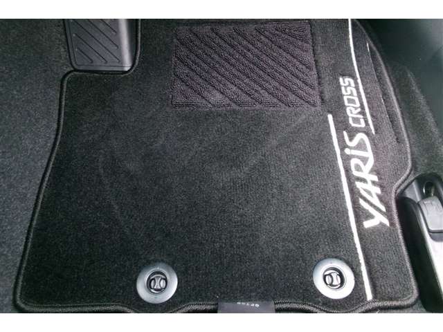 Toyota Yaris Cross 9