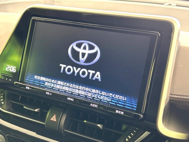 Toyota C-HR 3