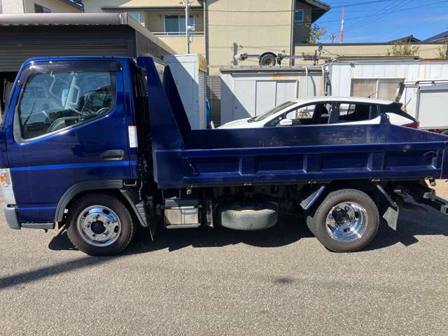 Mitsubishi Fuso Canter 4