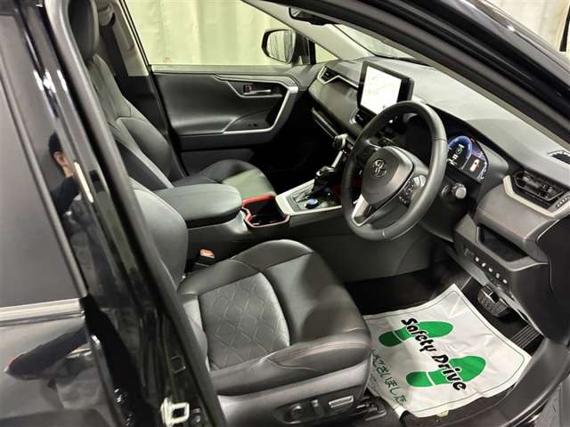 Toyota RAV4 6