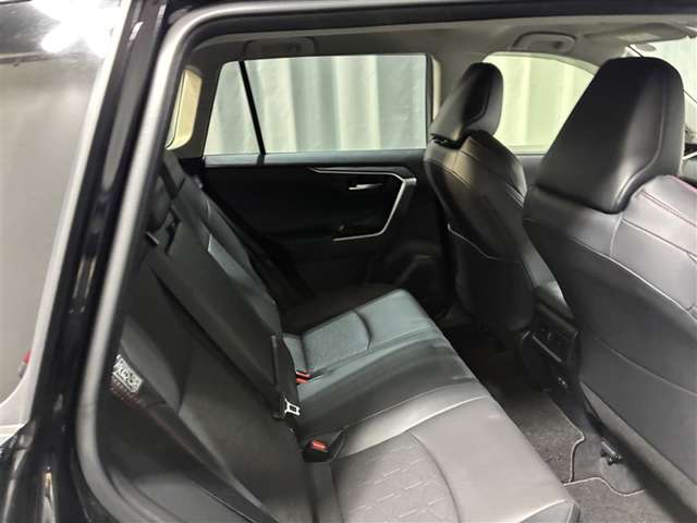 Toyota RAV4 7