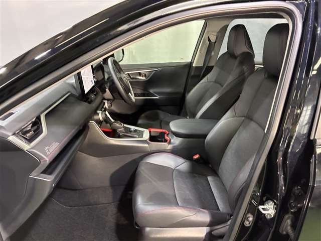 Toyota RAV4 8