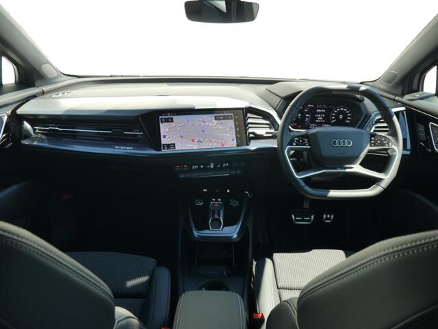 Audi Q4 e-tron 10