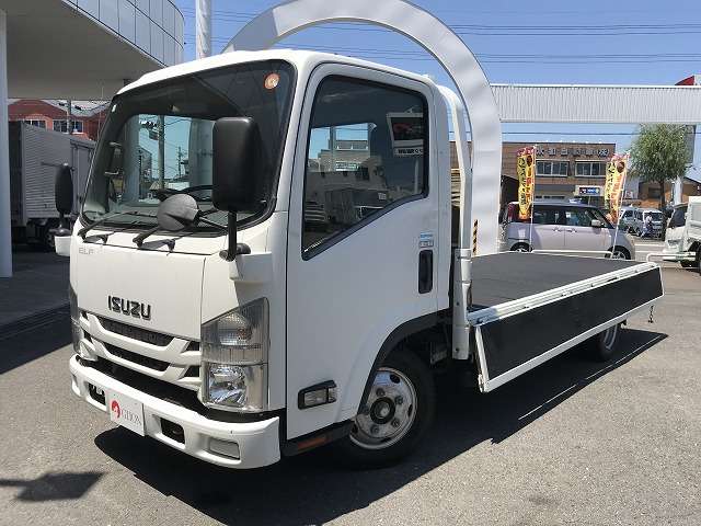 Isuzu Elf 9