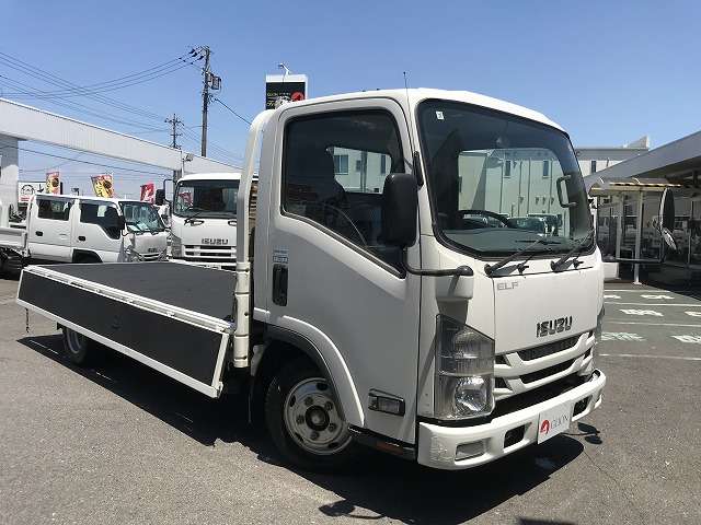 Isuzu Elf 10