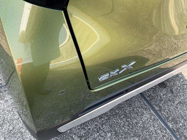 Mitsubishi eK X 9
