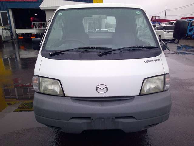 Mazda Bongo Truck 2