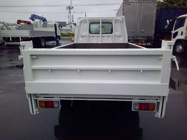 Mazda Bongo Truck 6