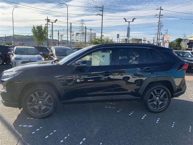 Toyota RAV4 PHV 4