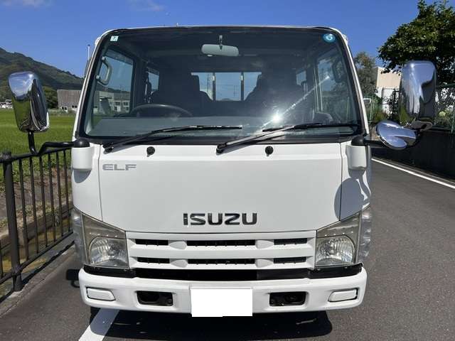 Isuzu Elf 2