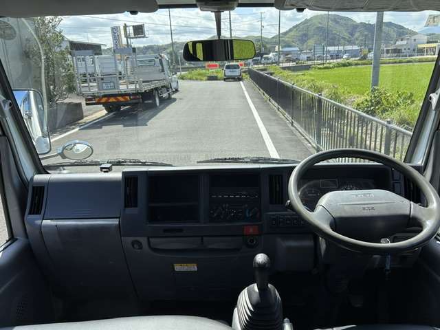 Isuzu Elf 9